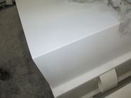 เคาน์เตอร์หินแกรนิตสีขาวสำหรับห้องครัว 2.5 G / Cm3 ความหนาแน่นเป็นกลุ่ม