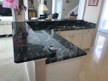การปรับปรุงห้องครัวพาณิชย์ Customized engineering Quartz Stone Countertops